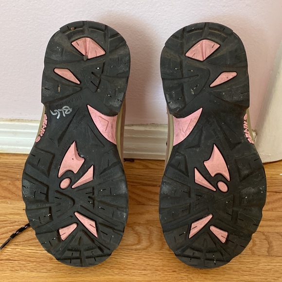 Like NEW Waterproof Hi-tec running/hiking - Picture 4 of 6